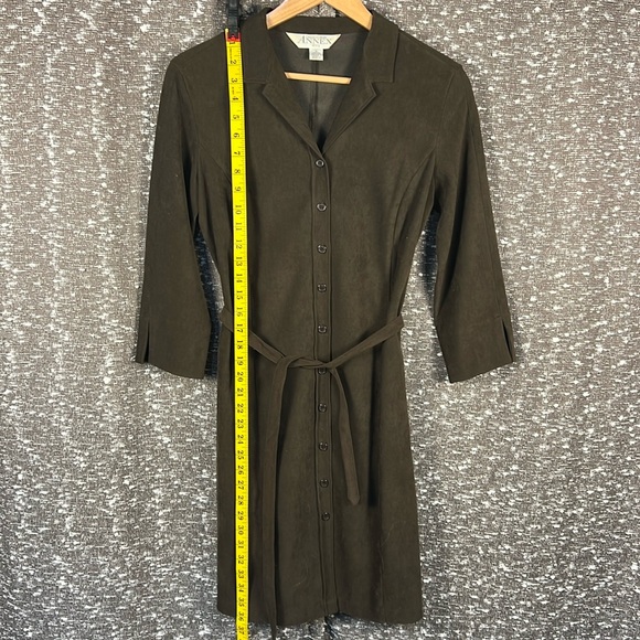 Annex Dresses & Skirts - Annex Tara Shirt Button Up Dress‎ Velvet Feel Brown with Waist Tie Size 6 Petite